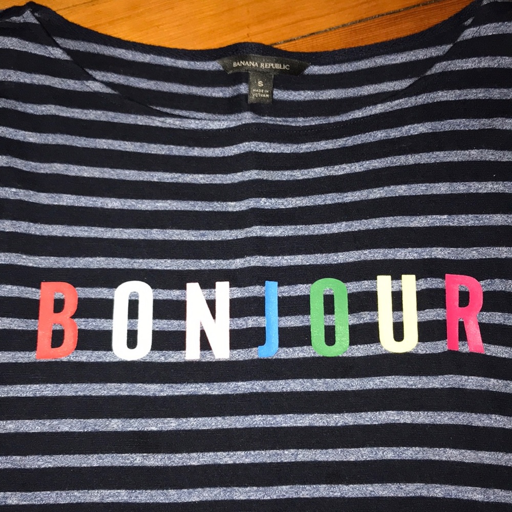 Banana Republic “Bonjour” Tee - Picture 2 of 3
